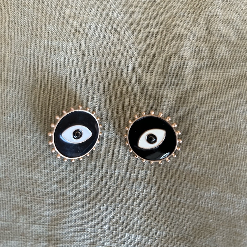 Magic Eye earrings